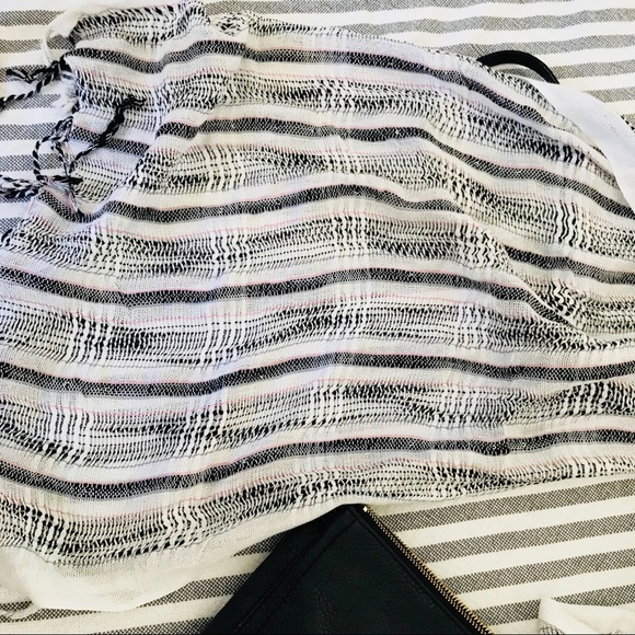 White, Black, & Pink Sparkle Scarf! - Picture 7 of 9